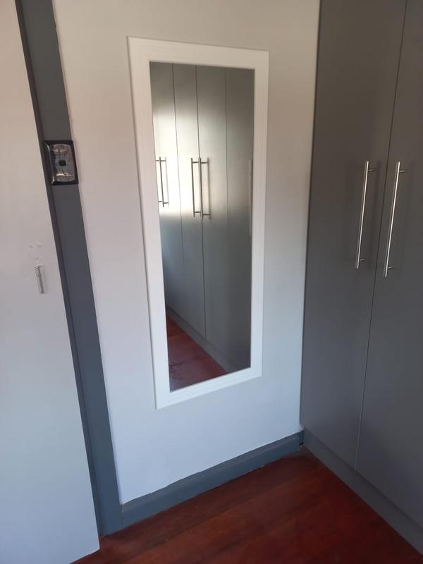 To Let 1 Bedroom Property for Rent in Musgrave KwaZulu-Natal