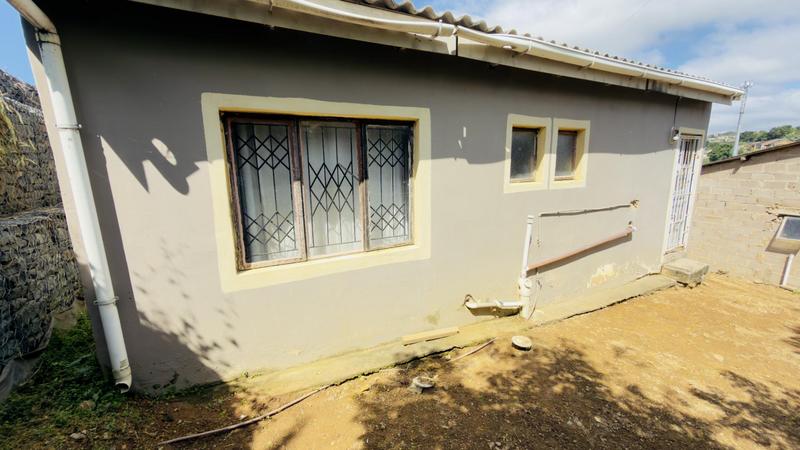 2 Bedroom Property for Sale in Ntuzuma KwaZulu-Natal