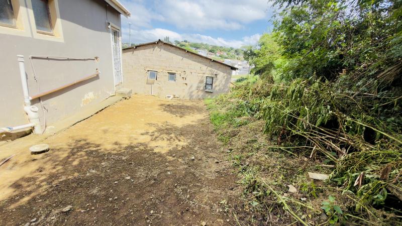 2 Bedroom Property for Sale in Ntuzuma KwaZulu-Natal