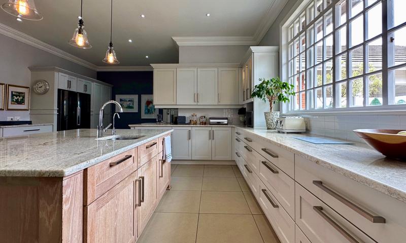 7 Bedroom Property for Sale in Mount Verde KwaZulu-Natal