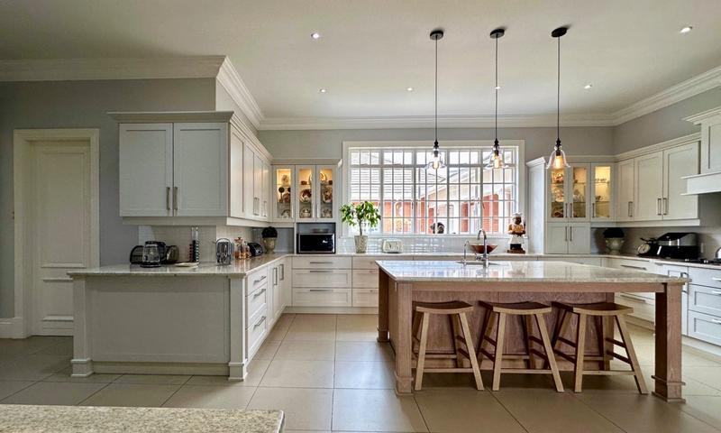 7 Bedroom Property for Sale in Mount Verde KwaZulu-Natal