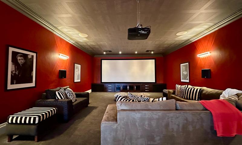 7 Bedroom Property for Sale in Mount Verde KwaZulu-Natal