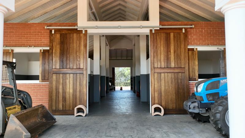 7 Bedroom Property for Sale in Mount Verde KwaZulu-Natal