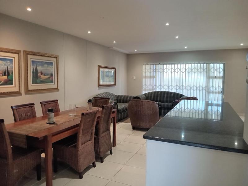 4 Bedroom Property for Sale in Manaba Beach KwaZulu-Natal