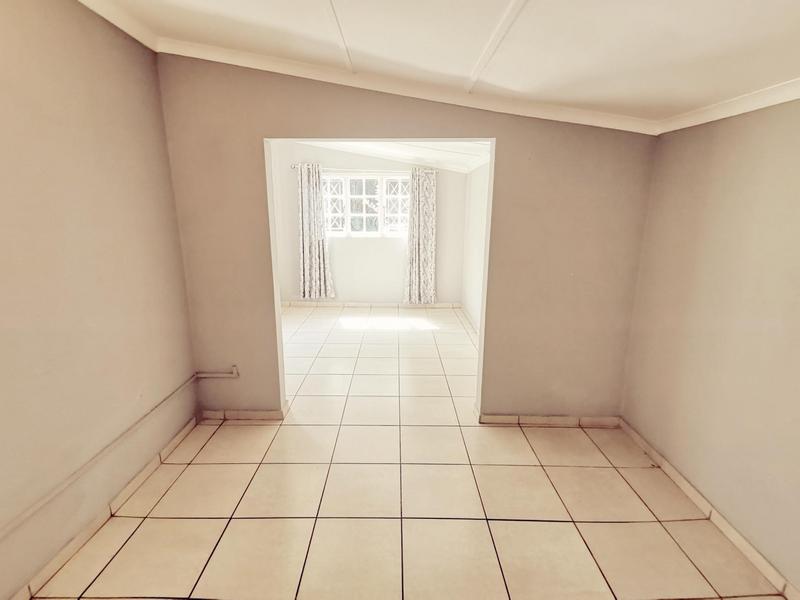 To Let 2 Bedroom Property for Rent in Westville KwaZulu-Natal