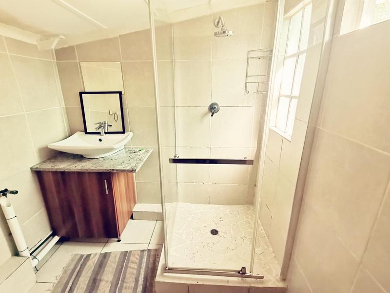 To Let 2 Bedroom Property for Rent in Westville KwaZulu-Natal