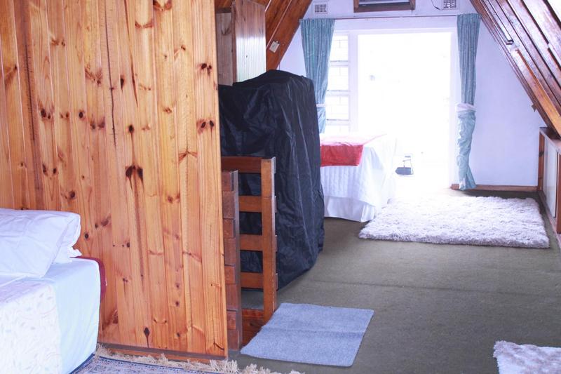 4 Bedroom Property for Sale in Kharwastan KwaZulu-Natal