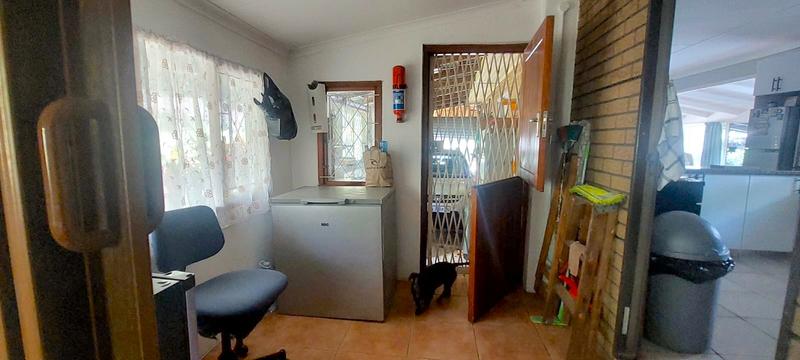 3 Bedroom Property for Sale in Margate KwaZulu-Natal