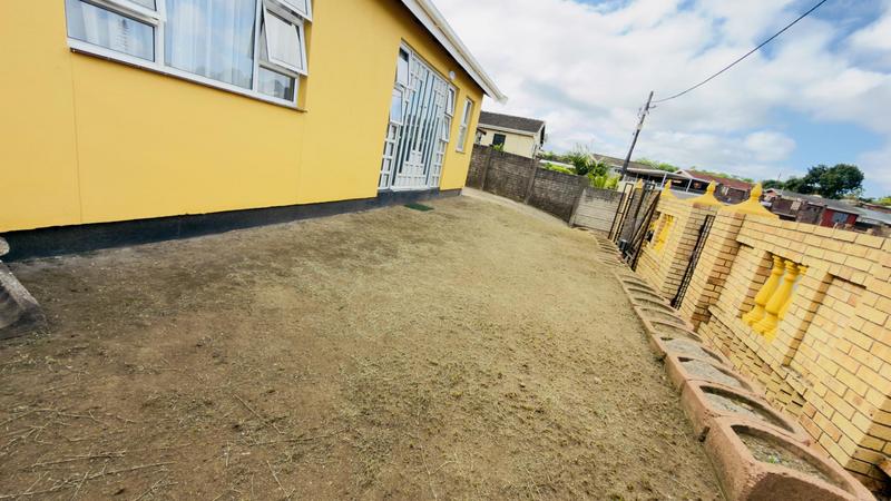 2 Bedroom Property for Sale in Kwamashu KwaZulu-Natal