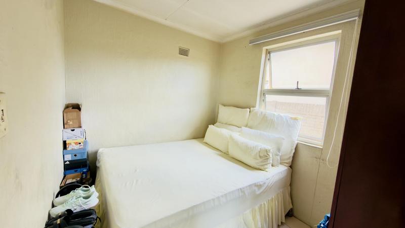 2 Bedroom Property for Sale in Kwamashu KwaZulu-Natal