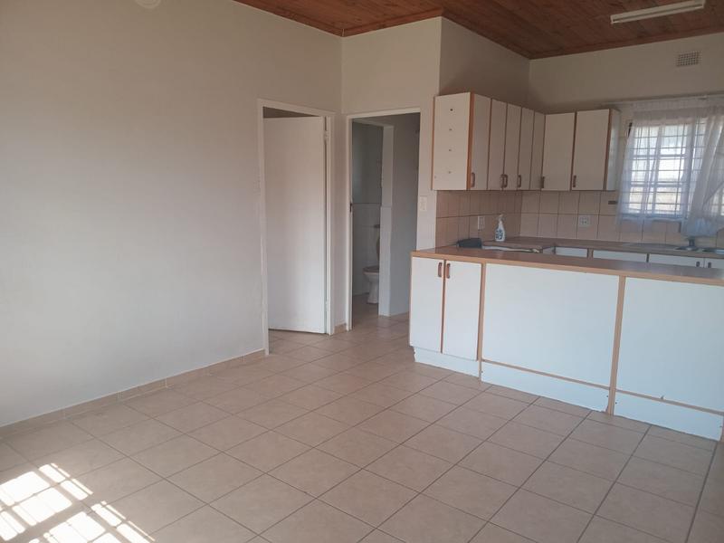 To Let 1 Bedroom Property for Rent in Birdswood KwaZulu-Natal