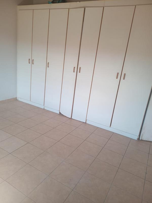 To Let 1 Bedroom Property for Rent in Birdswood KwaZulu-Natal