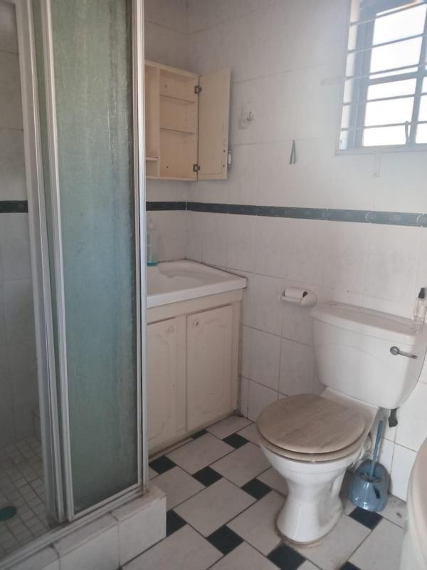 To Let 1 Bedroom Property for Rent in Birdswood KwaZulu-Natal