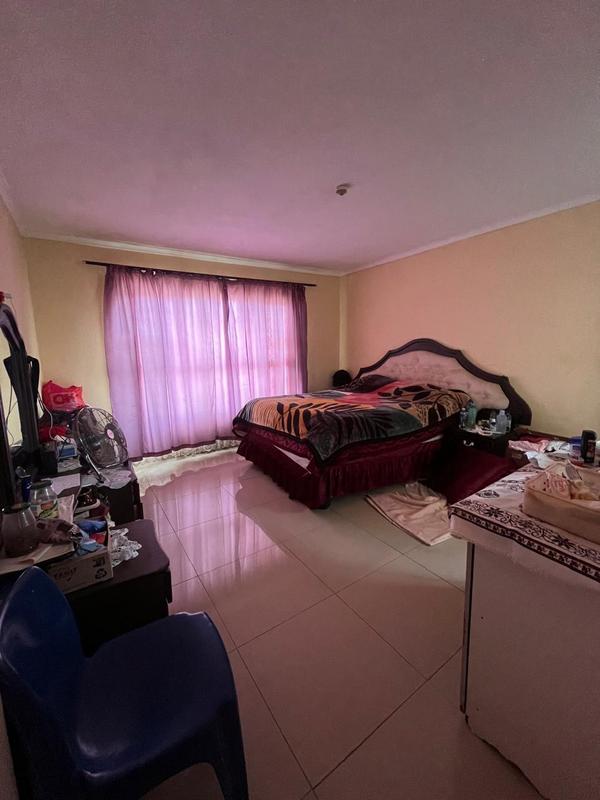 5 Bedroom Property for Sale in Margate KwaZulu-Natal