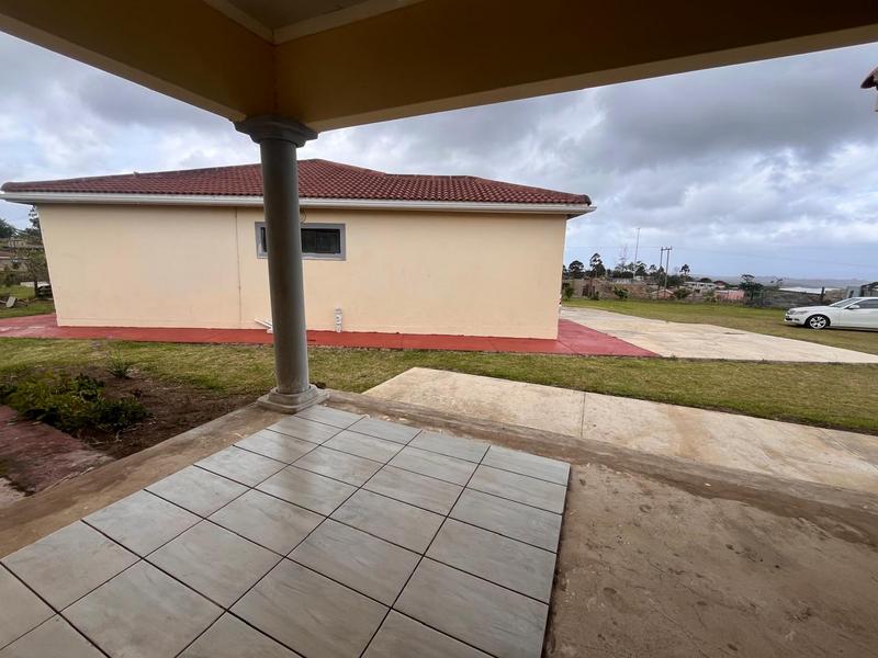 5 Bedroom Property for Sale in Margate KwaZulu-Natal