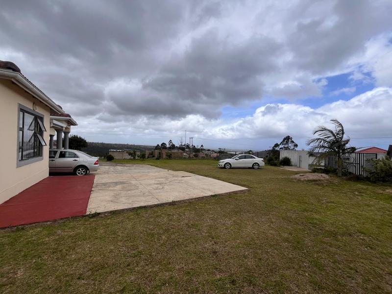 5 Bedroom Property for Sale in Margate KwaZulu-Natal