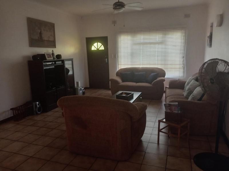 3 Bedroom Property for Sale in Margate KwaZulu-Natal