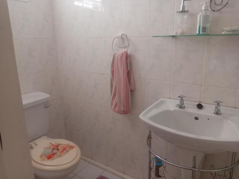 3 Bedroom Property for Sale in Margate KwaZulu-Natal