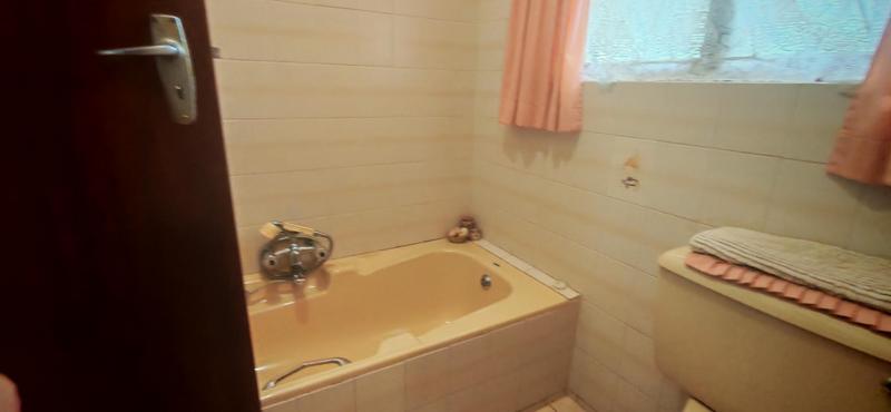 3 Bedroom Property for Sale in Margate KwaZulu-Natal