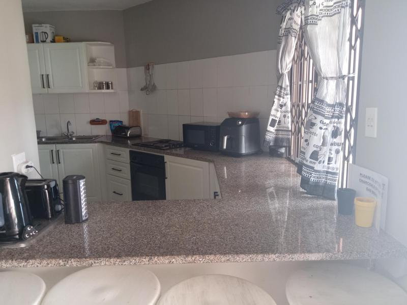 3 Bedroom Property for Sale in Beacon Rocks KwaZulu-Natal