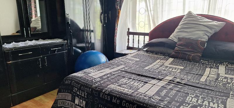 3 Bedroom Property for Sale in Umzinto KwaZulu-Natal