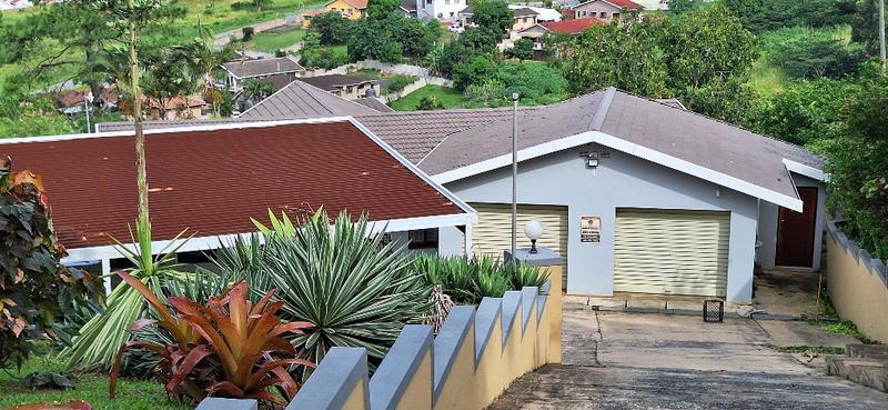 3 Bedroom Property for Sale in Umzinto KwaZulu-Natal