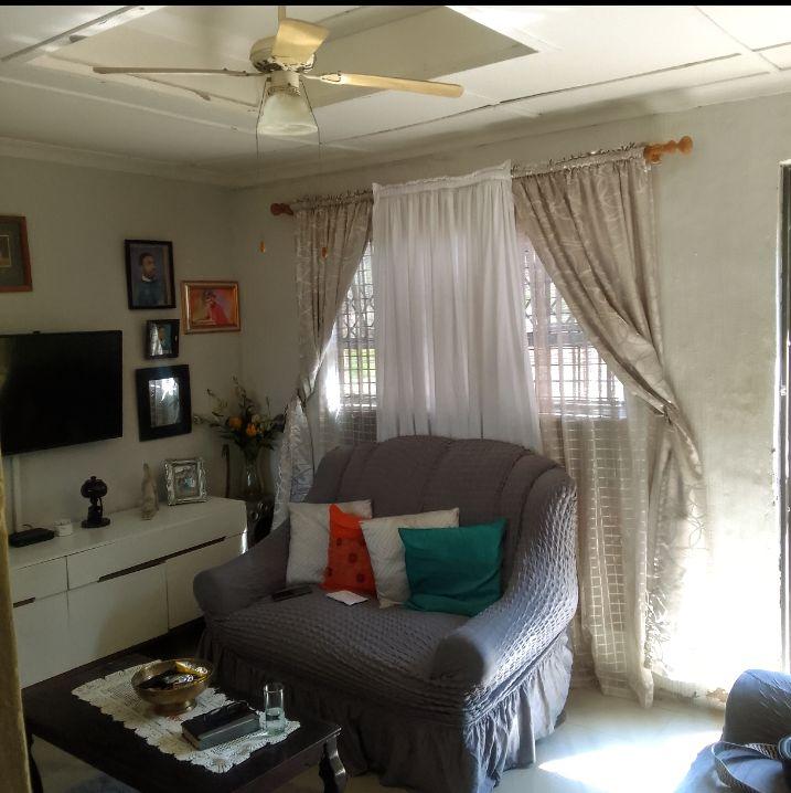 4 Bedroom Property for Sale in Umlazi KwaZulu-Natal