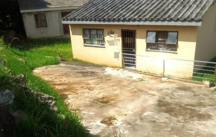4 Bedroom Property for Sale in Umlazi KwaZulu-Natal