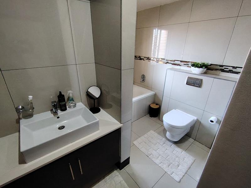 3 Bedroom Property for Sale in Izinga KwaZulu-Natal