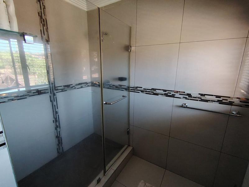 3 Bedroom Property for Sale in Izinga KwaZulu-Natal