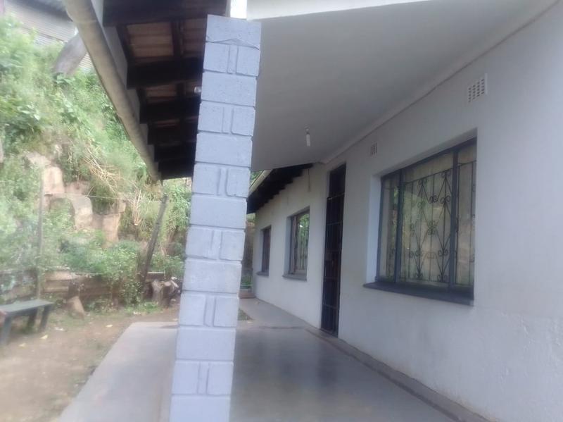 4 Bedroom Property for Sale in Clermont KwaZulu-Natal