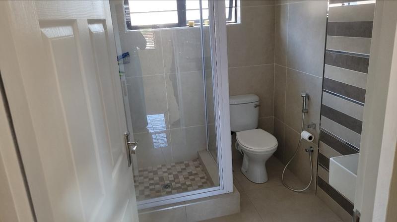 To Let 2 Bedroom Property for Rent in Sherwood KwaZulu-Natal