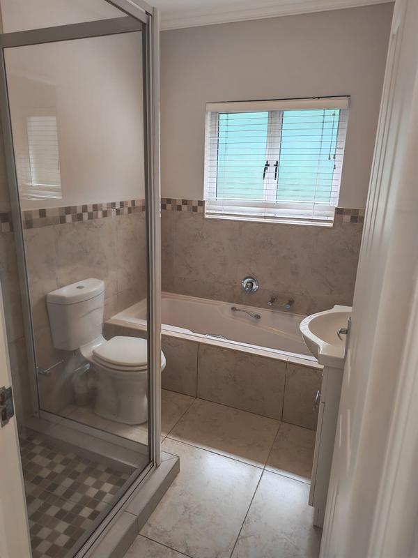 4 Bedroom Property for Sale in Beverley Hills Estate KwaZulu-Natal