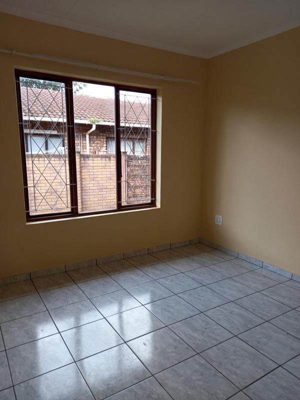 To Let 2 Bedroom Property for Rent in Birdswood KwaZulu-Natal