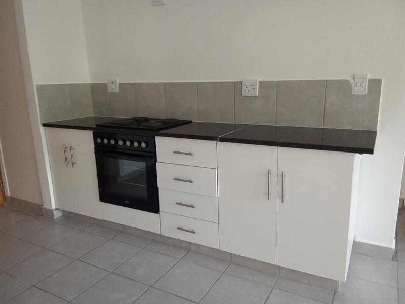 To Let 2 Bedroom Property for Rent in Amanzimtoti KwaZulu-Natal