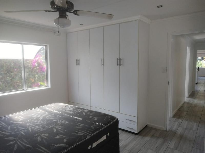 2 Bedroom Property for Sale in Margate KwaZulu-Natal