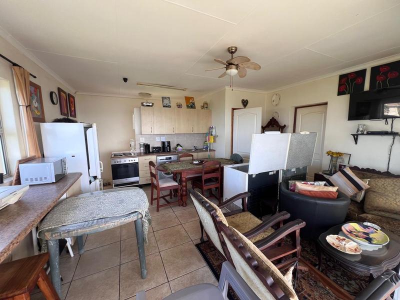 6 Bedroom Property for Sale in Ramsgate KwaZulu-Natal