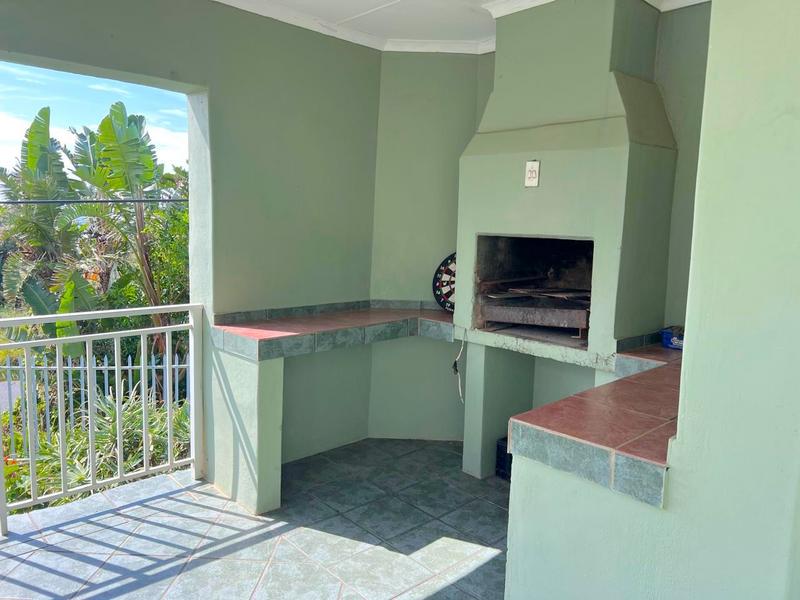 6 Bedroom Property for Sale in Ramsgate KwaZulu-Natal