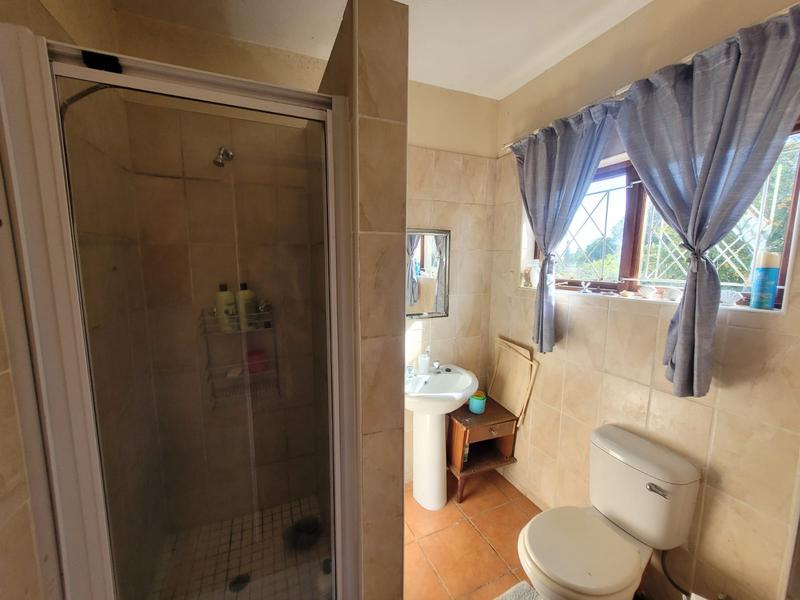 5 Bedroom Property for Sale in Manaba Beach KwaZulu-Natal