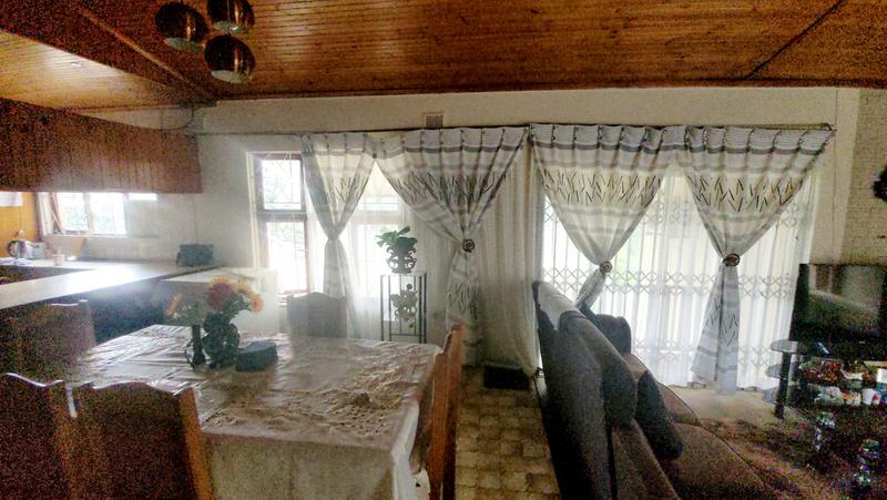 3 Bedroom Property for Sale in Umzinto KwaZulu-Natal