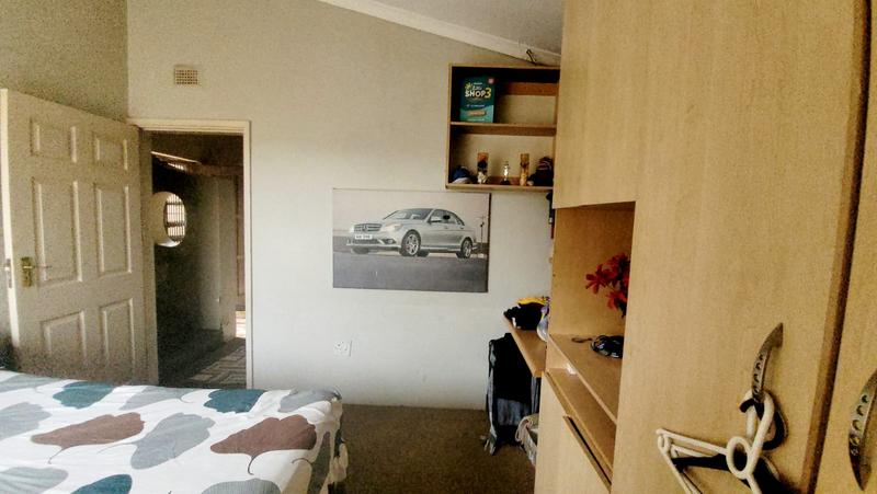 3 Bedroom Property for Sale in Umzinto KwaZulu-Natal