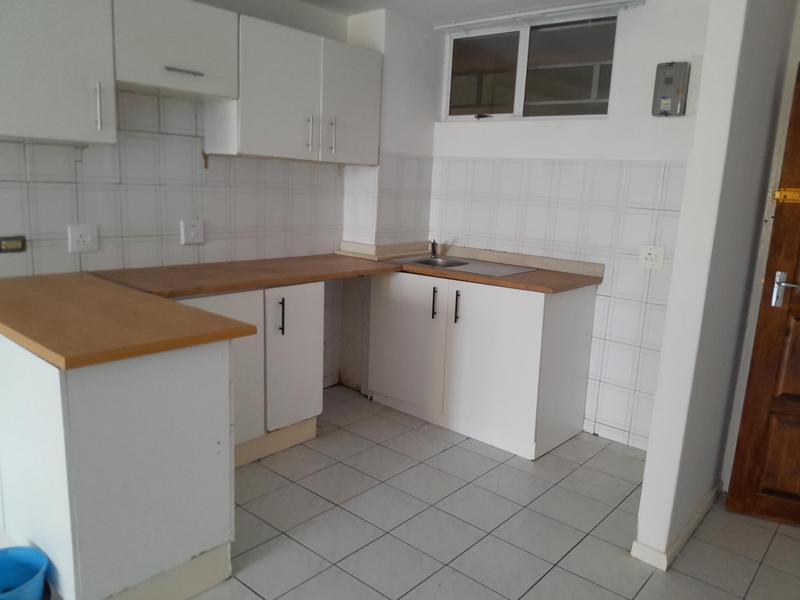 To Let 2 Bedroom Property for Rent in South Beach KwaZulu-Natal