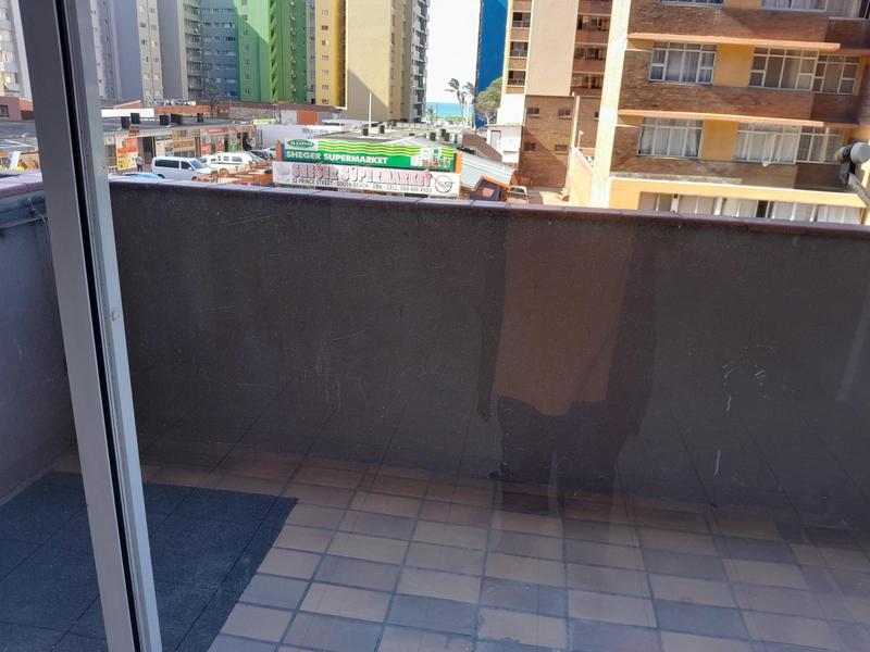 To Let 2 Bedroom Property for Rent in South Beach KwaZulu-Natal