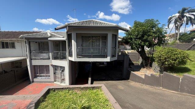 4 Bedroom Property for Sale in Havenside KwaZulu-Natal
