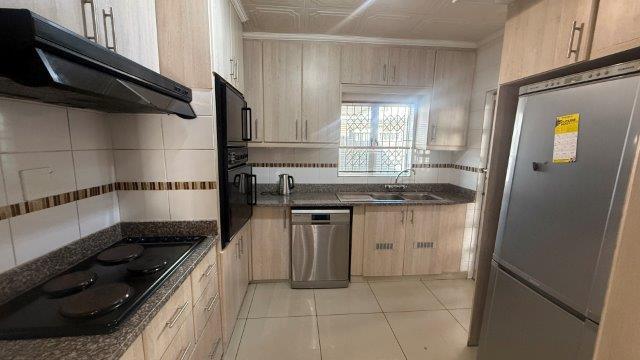 4 Bedroom Property for Sale in Havenside KwaZulu-Natal