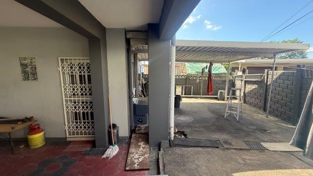 4 Bedroom Property for Sale in Havenside KwaZulu-Natal