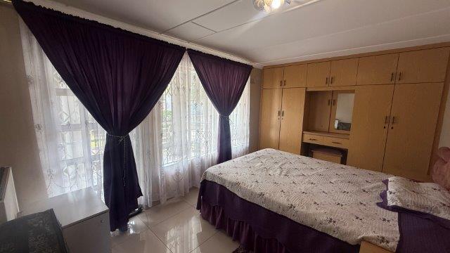 4 Bedroom Property for Sale in Havenside KwaZulu-Natal