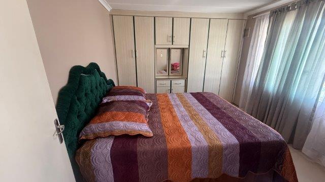 4 Bedroom Property for Sale in Havenside KwaZulu-Natal