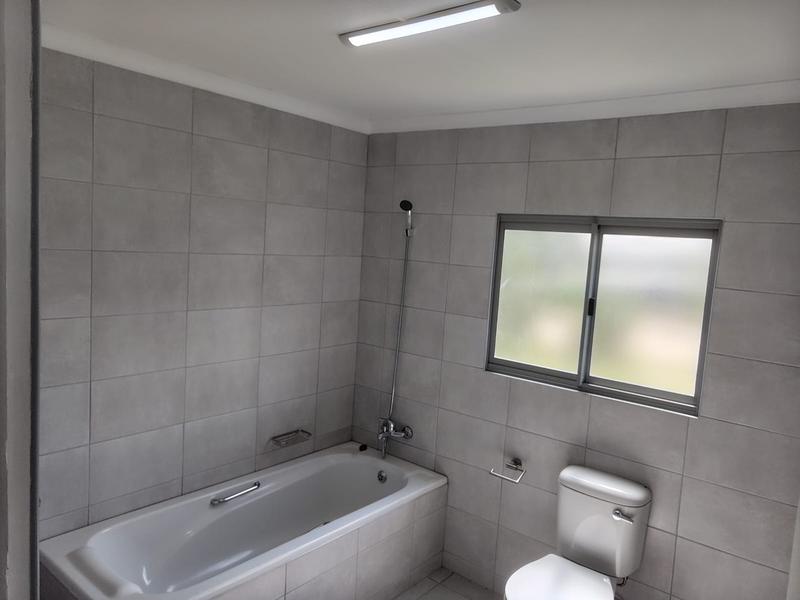 2 Bedroom Property for Sale in Margate KwaZulu-Natal