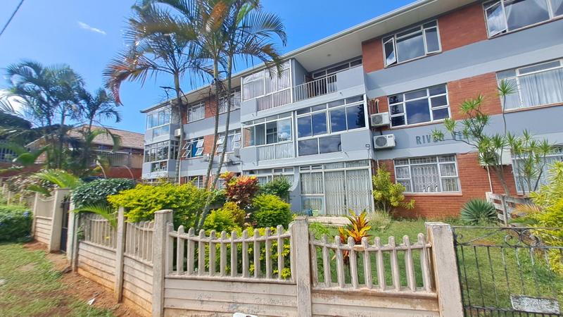 To Let 2 Bedroom Property for Rent in Amanzimtoti KwaZulu-Natal